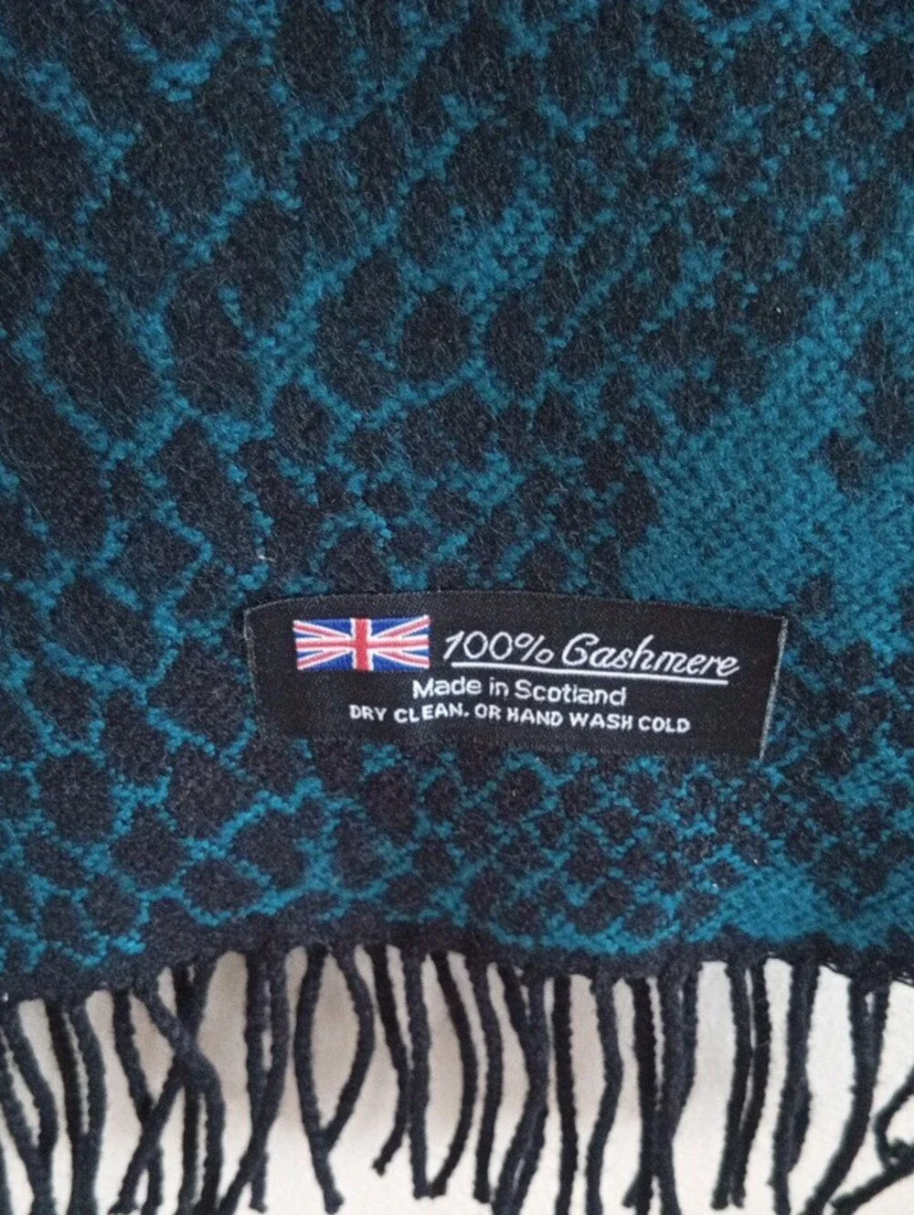 100% Cashmere Made In Scotland Snake Print Scarf Teal Fringe